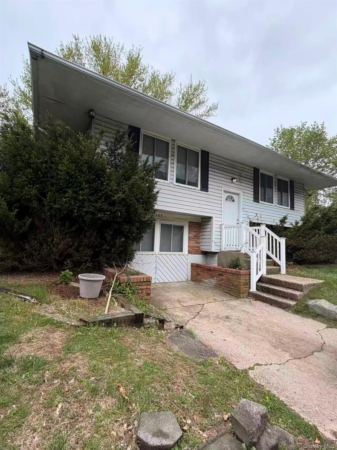 285 Sheep Pasture Road, East Setauket, NY 11733 - #1