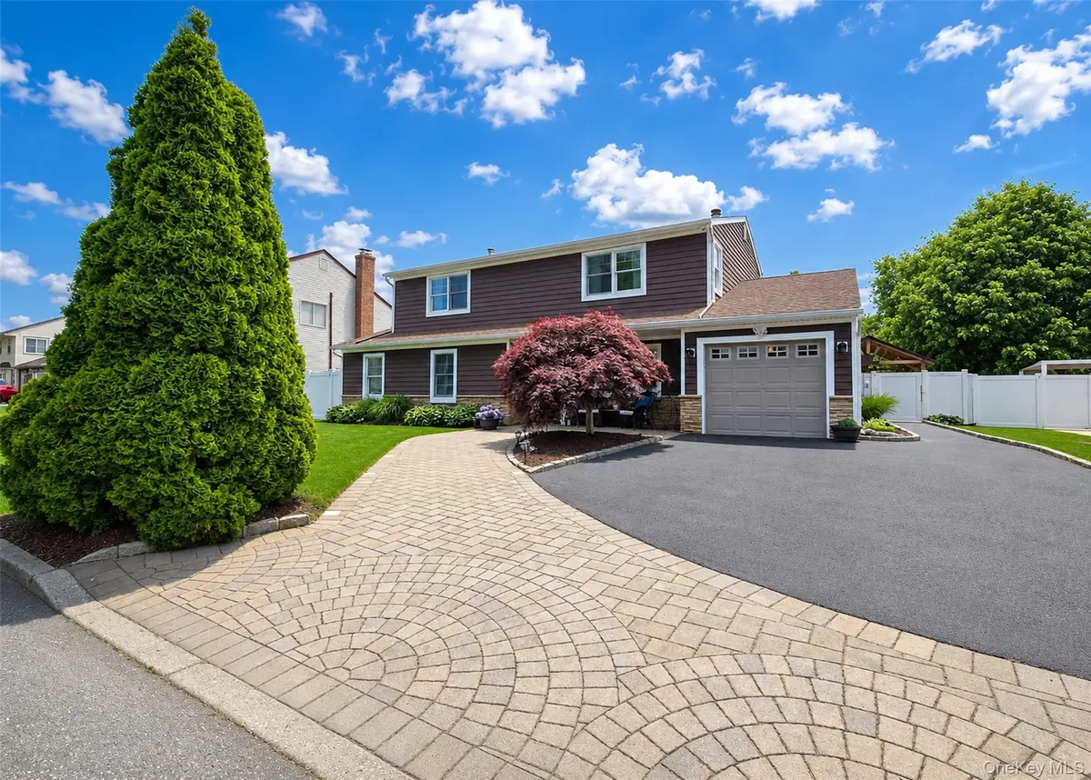42 Live Oak Drive, Holbrook, NY 11741 - #1
