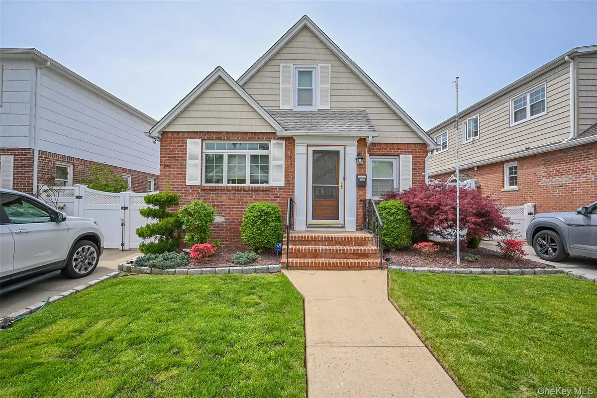 171-20 Gladwin Avenue, Fresh Meadows, NY 11365 - #1