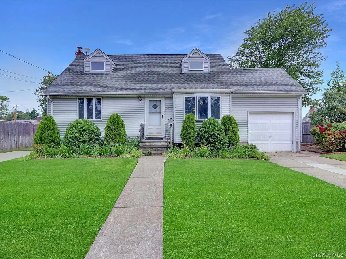 83 Old Farmingdale Road, West Babylon, NY 11704 - #1