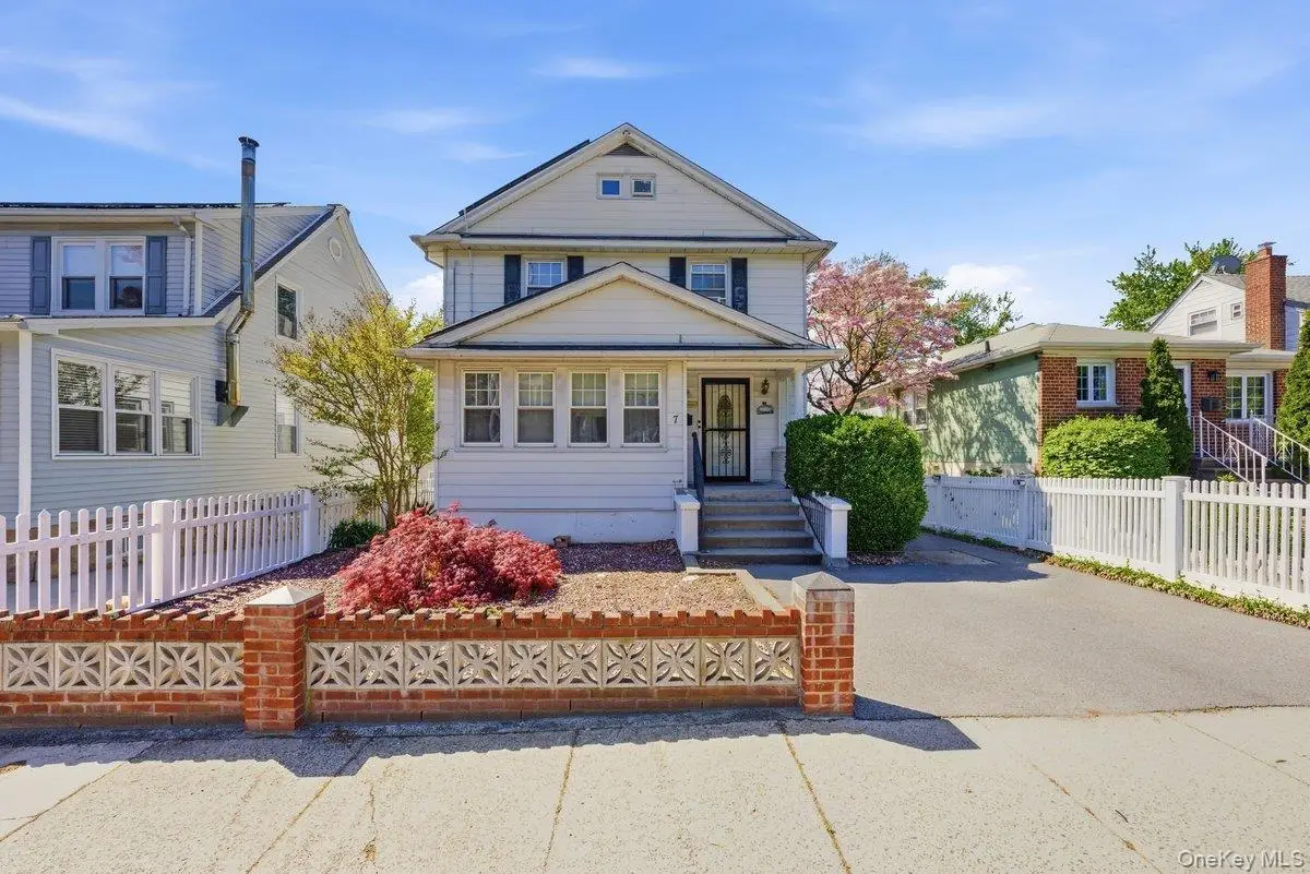 7 Byron Avenue, Yonkers, NY 10704 - #1