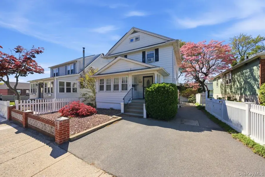 7 Byron Avenue, Yonkers, NY 10704 - #3