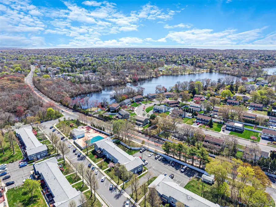 96 Finch Lane #2B, Islip, NY 11751 - #3