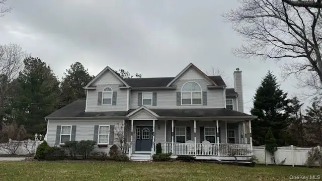 6 Donnelly Court, Manorville, NY 11949 - #2