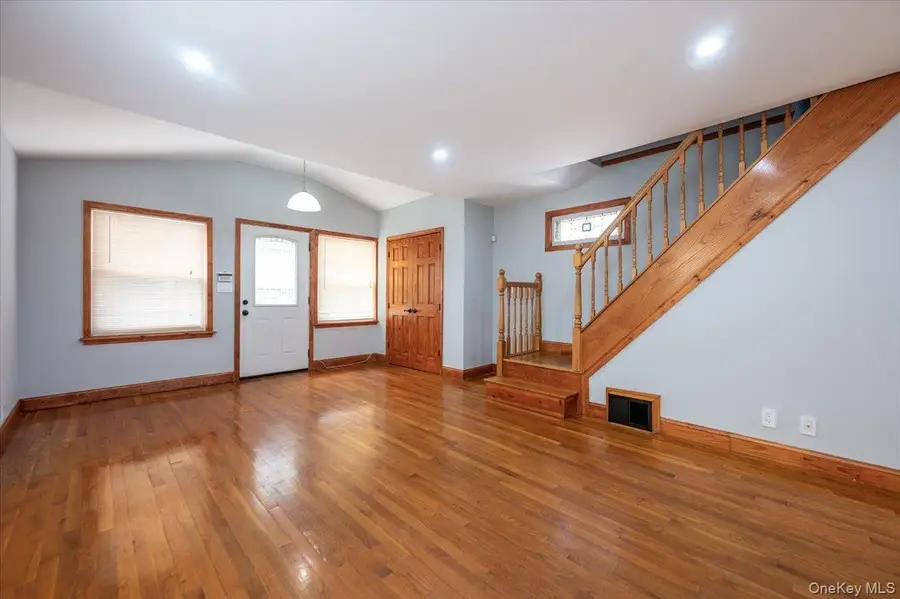 91-19 216th Street, Queens Village, NY 11428 - #3