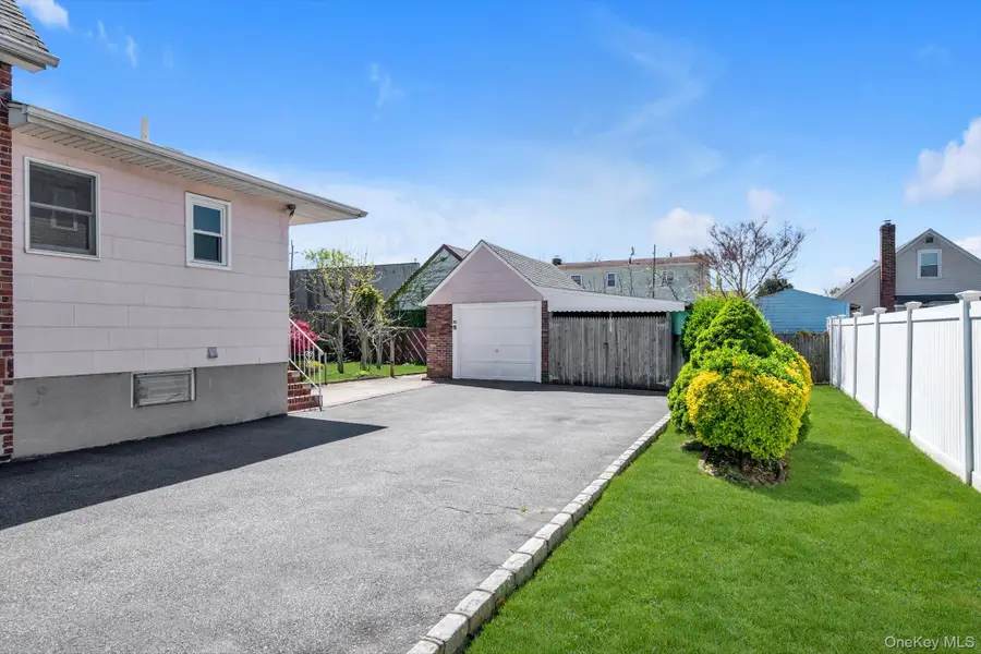 1353 Kiefer Avenue, Elmont, NY 11003 - #3