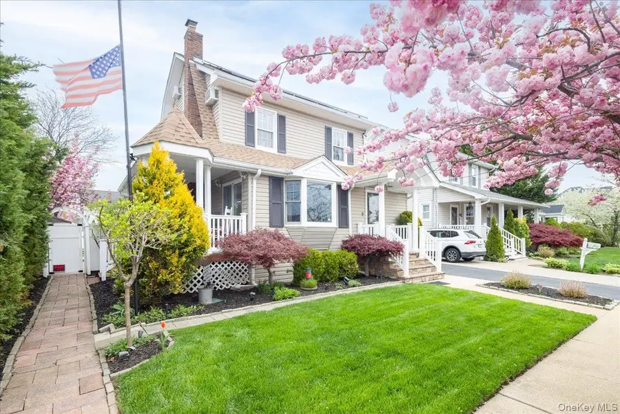 210 Frederick Avenue, Bellmore, NY 11710 - #3