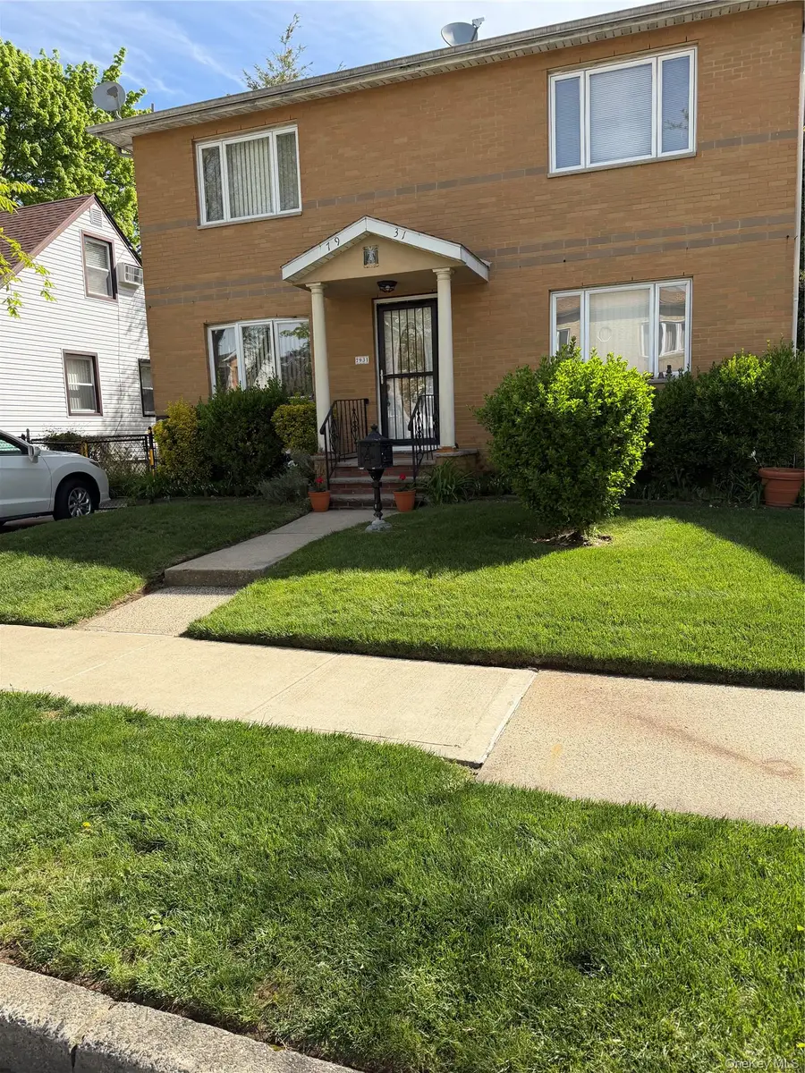 7931 262nd Street, Glen Oaks, NY 11004 - #2