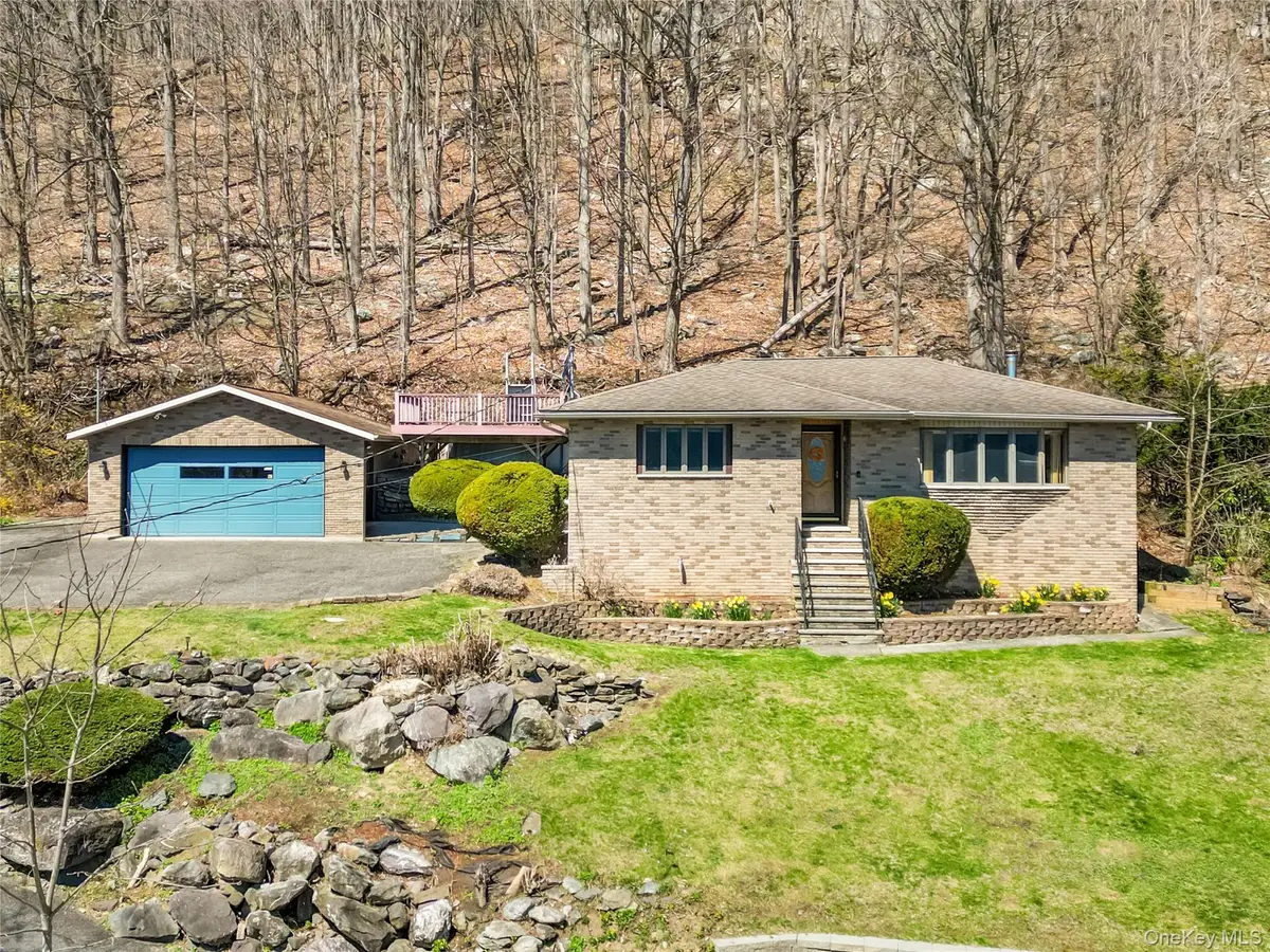 621 Jersey Avenue, Greenwood Lake, NY 10925 - #1