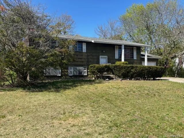 199 Ridge Road, Wheatley Heights, NY 11798 - #2