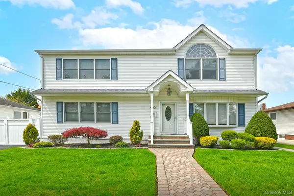 53 S 3rd Street, Bethpage, NY 11714