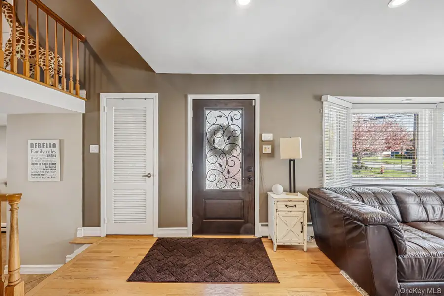 76 S Bay Drive, Massapequa, NY 11758 - #2