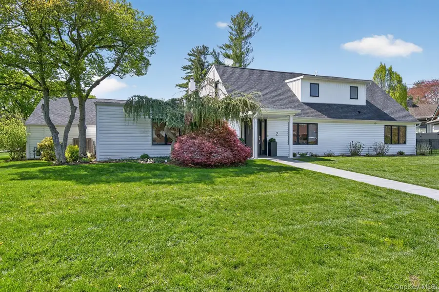 2 Sherwood Lane, Roslyn Heights, NY 11577 - #2
