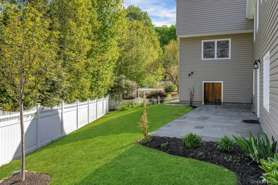 40 Woodland Road, Bedford Hills, NY 10507 - #2