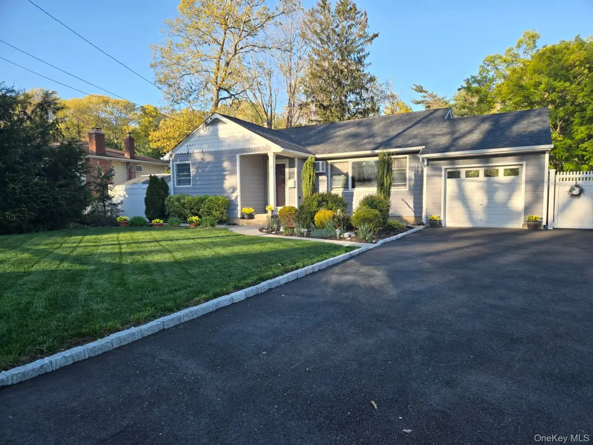 89 W Main Street, Kings Park, NY 11754 - #1