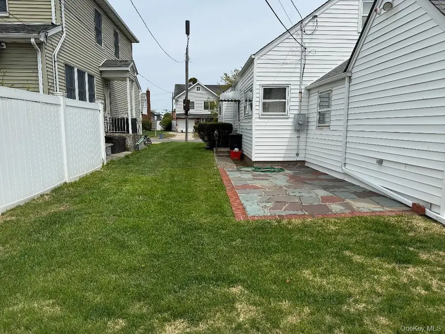 530 Colonade Road, West Hempstead, NY 11552 - #2