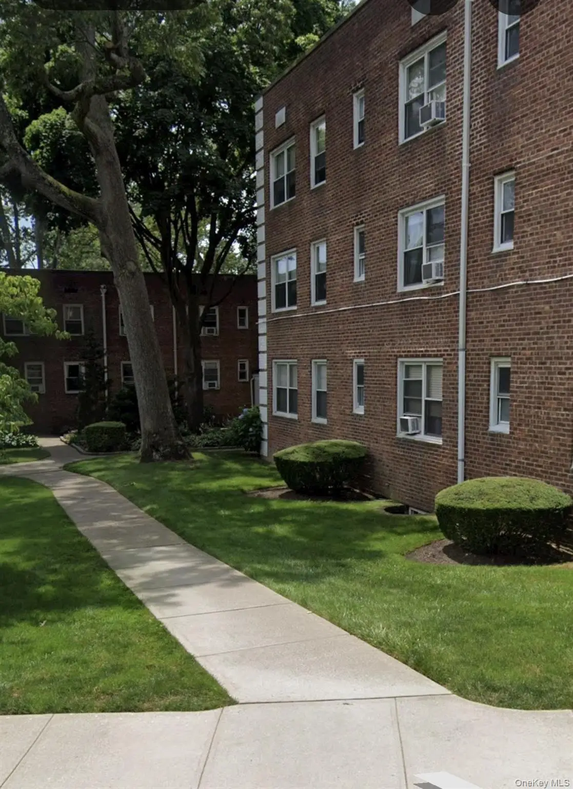 3 Edwards Street #1F, Roslyn Heights, NY 11577 - #1