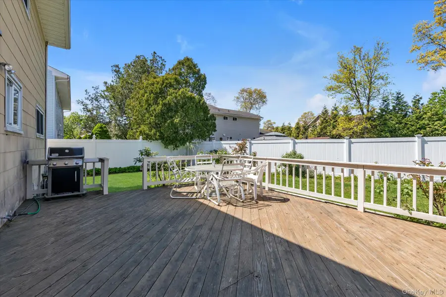 2011 Abbot Avenue, Merrick, NY 11566 - #3