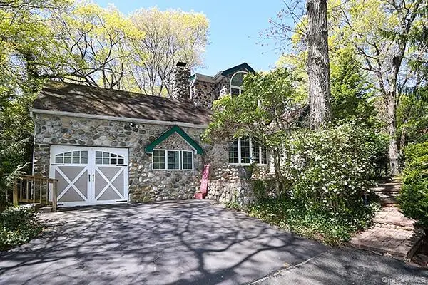 11 Craig Drive, South Huntington, NY 11746 - #1