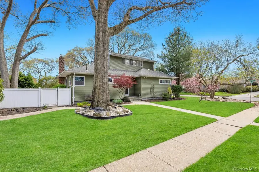 1492 Garden Street, East Meadow, NY 11554 - #2
