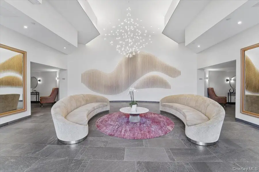 10 Stewart Place #5HW, White Plains, NY 10603 - #3