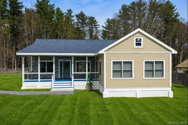 639 Burlingham Road, Bloomingburg, NY 12721