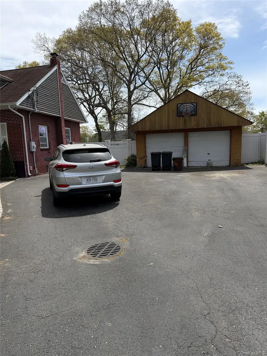 78 Cedar Oaks Avenue, Farmingville, NY 11738 - #3