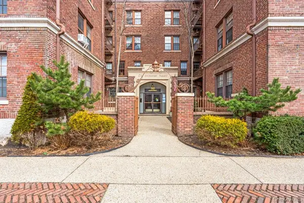 150 Burns #3H/3G, Forest Hills, NY 11375