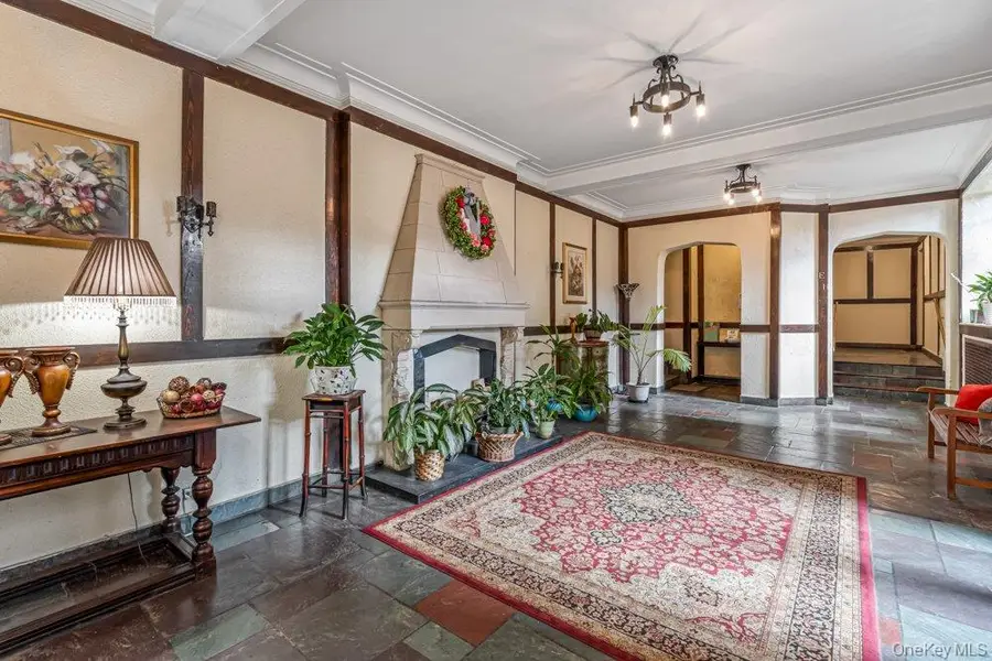 150 Burns #3H/3G, Forest Hills, NY 11375 - #3