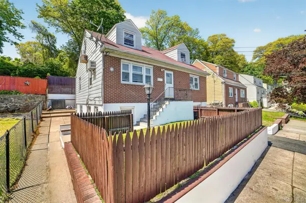 15 Halley Street, Yonkers, NY 10704