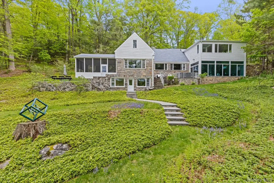 1085 Barrett Circle W, Carmel, NY 10512 - #3