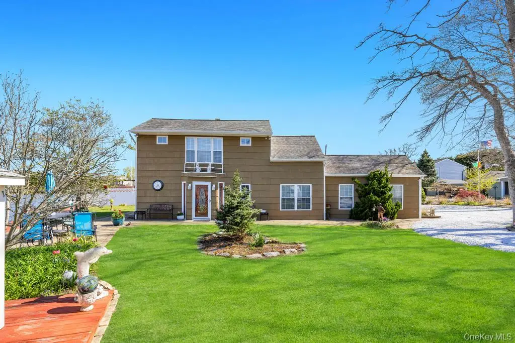 70 Featherbed Lane, Oakdale, NY 11769 - #1