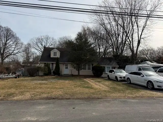 1393 Gardiner Drive, Bay Shore, NY 11706 - #1