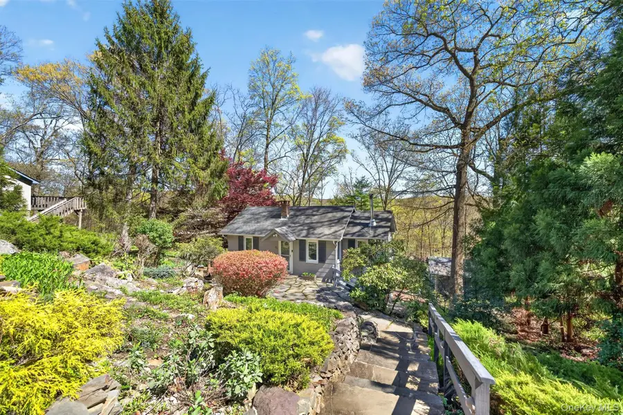 84 Blueberry Hill, Greenwood Lake, NY 10925 - #2