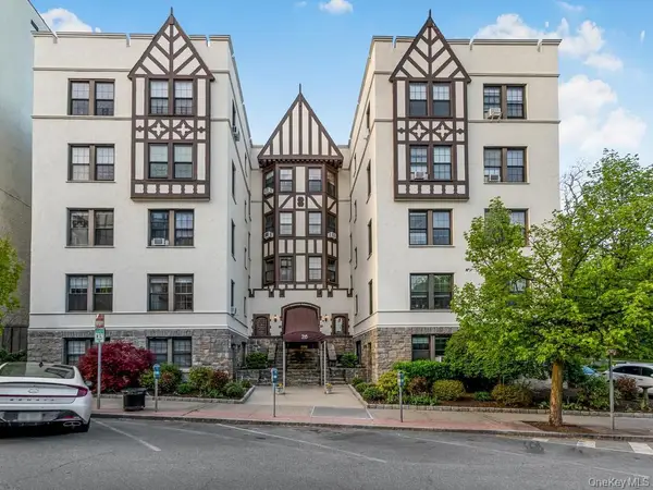 26 Pondfield Road W #F, Bronxville, NY 10708