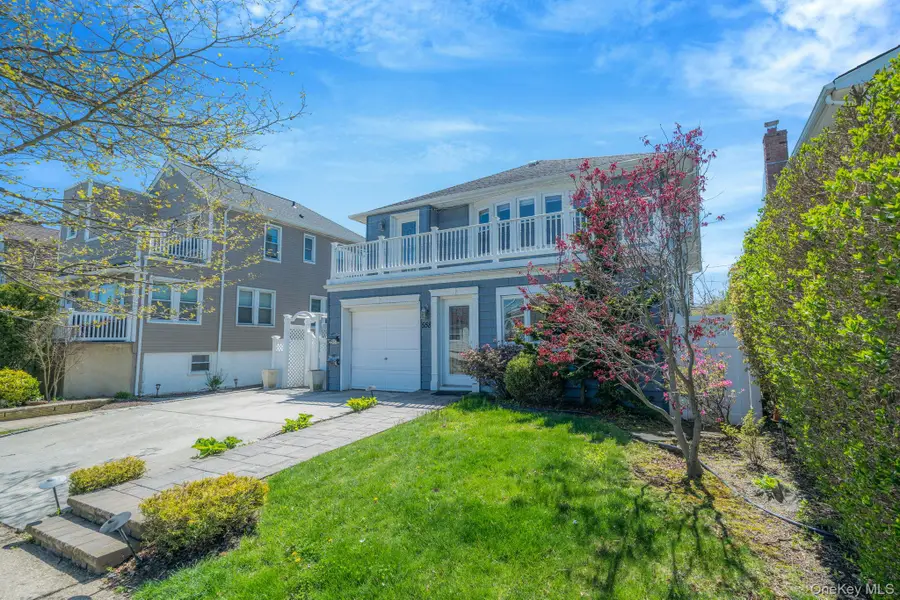 558 E Walnut Street, Long Beach, NY 11561 - #3