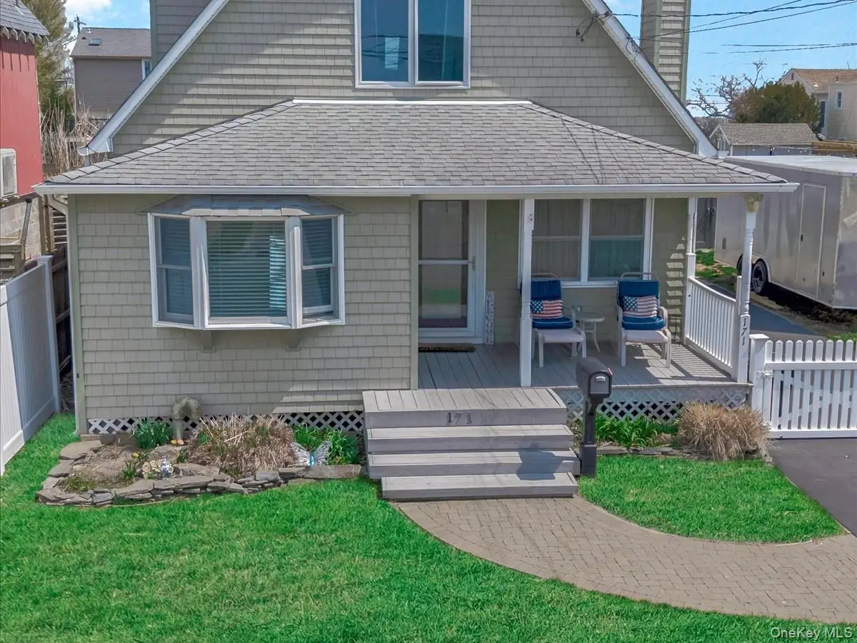 171 Annuskemunnica Road, Babylon, NY 11702 - #1