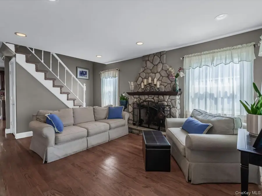 171 Annuskemunnica Road, Babylon, NY 11702 - #2