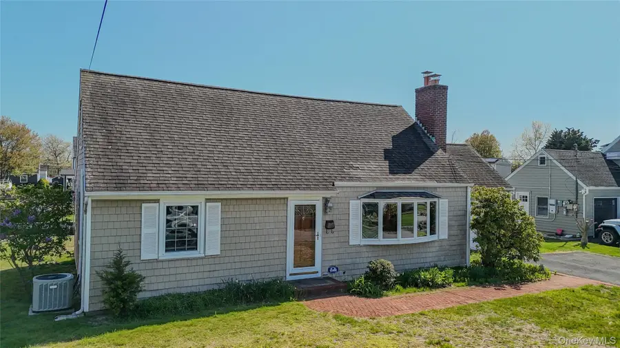 10 Bunny Lane, Amityville, NY 11701 - #2