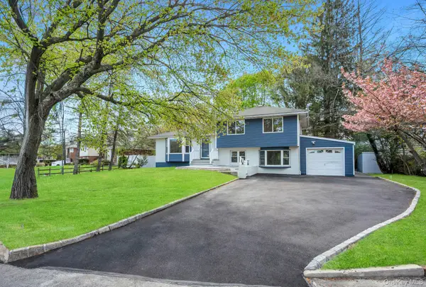 48 Earl Road, Melville, NY 11747