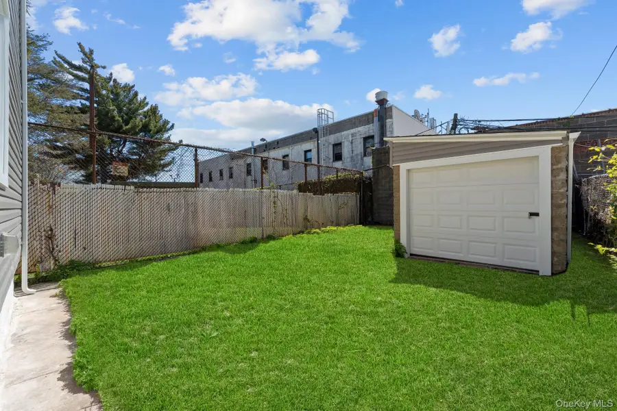 205-28 116 Road, Saint Albans, NY 11412 - #2