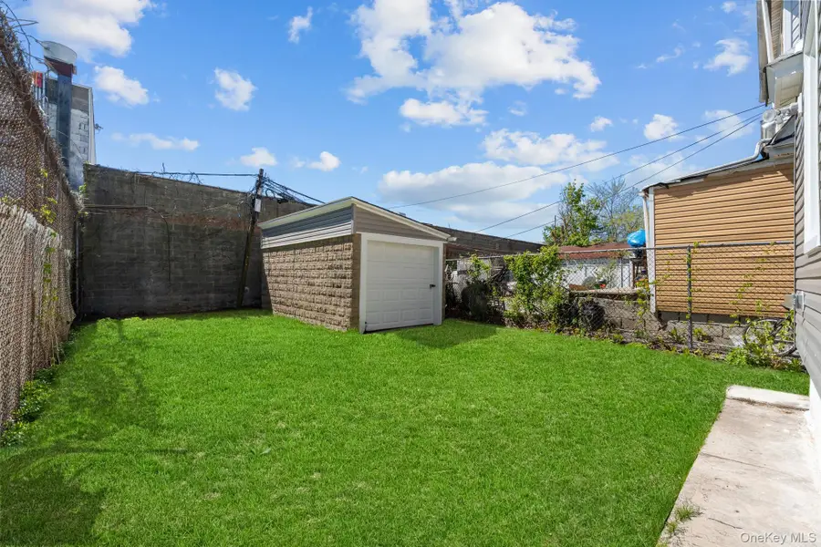 205-28 116 Road, Saint Albans, NY 11412 - #3