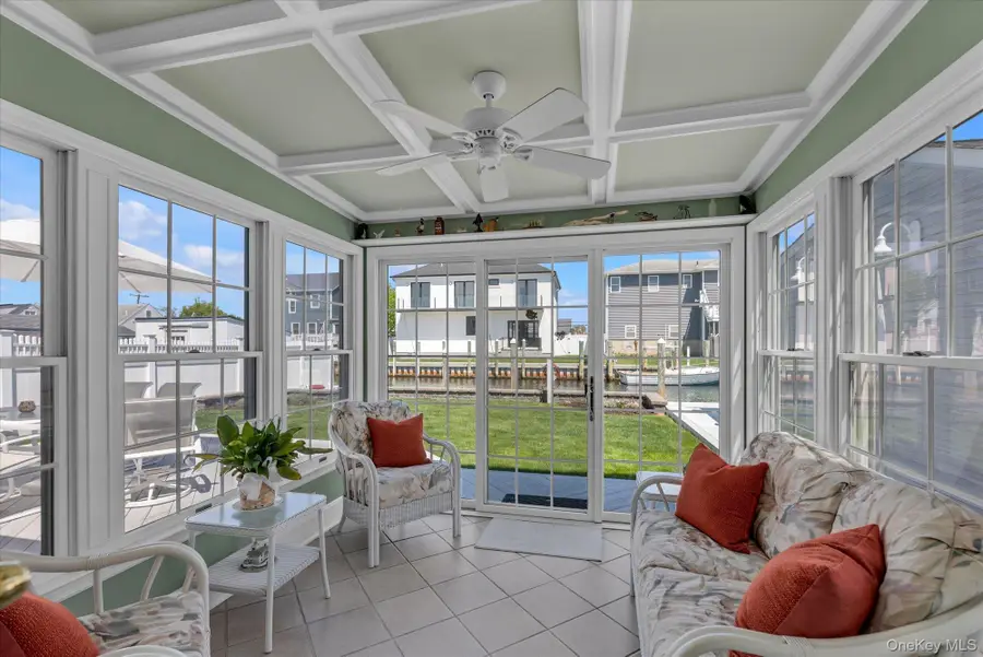 25 Bayview Avenue, Babylon, NY 11702 - #3