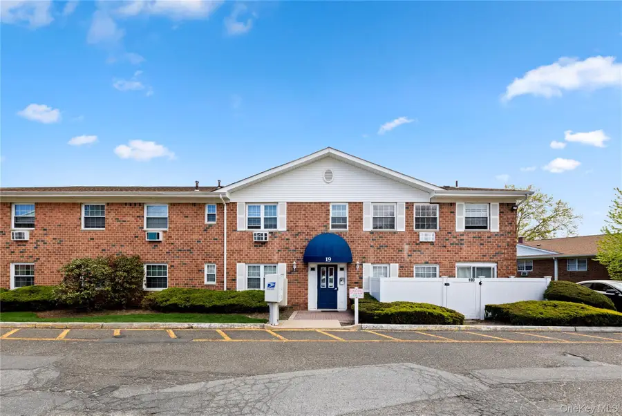 460 Old Town Road #19H, Port Jefferson Station, NY 11776 - #2