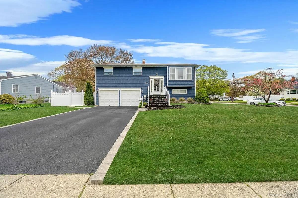 110 Stephen Road, Bayport, NY 11705 - #1