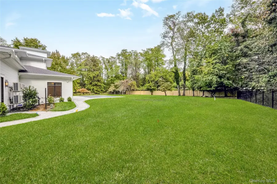 523 Long Beach Road, Saint James, NY 11780 - #3