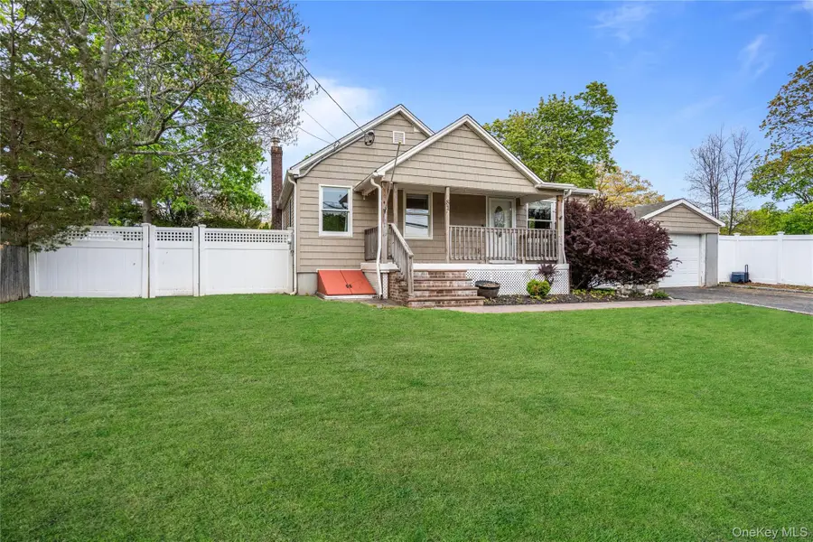 81 Steuben Boulevard, Nesconset, NY 11767 - #2