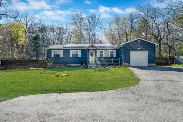 20 Middle Island Road, Middle Island, NY 11953