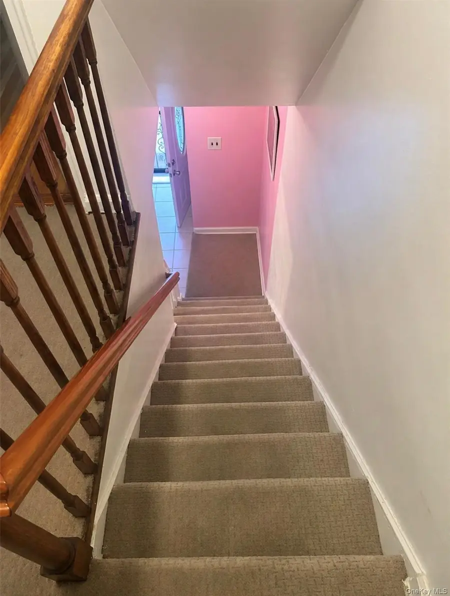 1024 E 214th Street, Bronx, NY 10469 - #3