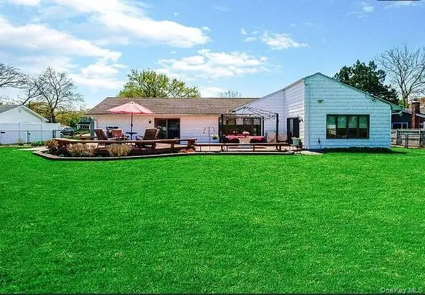 33 Long Bow Lane, Commack, NY 11725 - #2